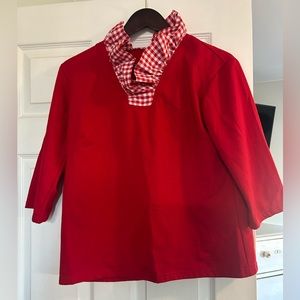 Elizabeth Wilson sweatshirt, size medium. Great Quality